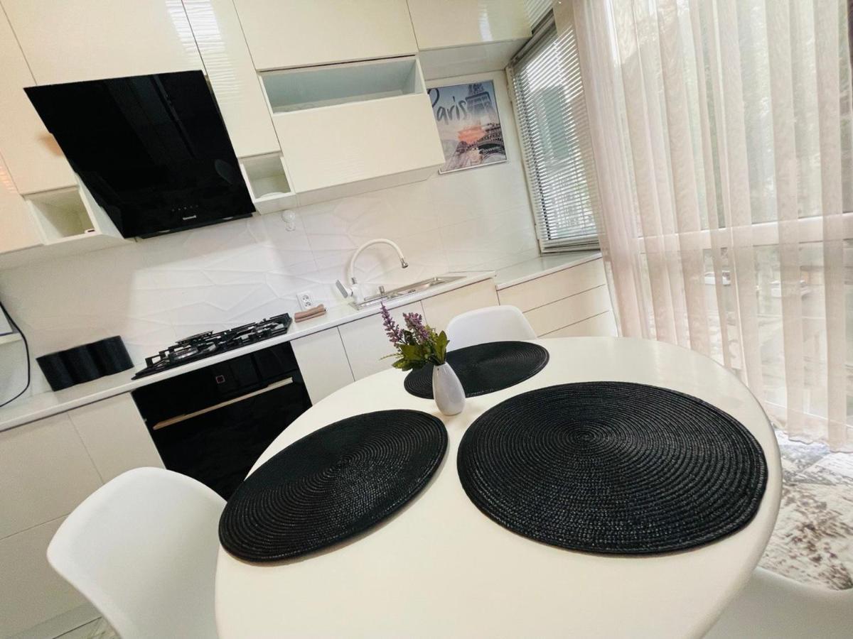 Yas Apartment Samarkand Bagian luar foto